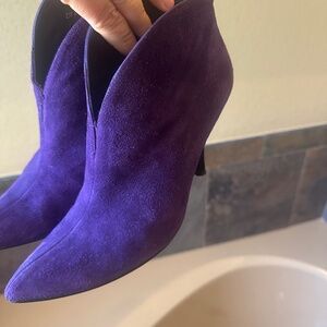 Shoes size 7.5?